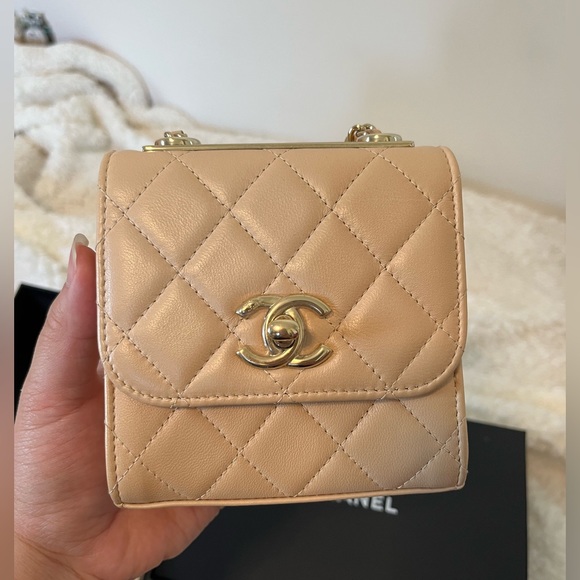 π©·SOLD π©· Authentic Chanel Mini trendy CC - Picture 3 of 15